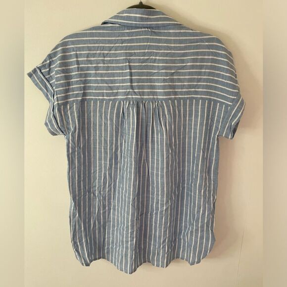 Casa Cabana vneck collared t-shirt size XS new the tags - Picture 6 of 7